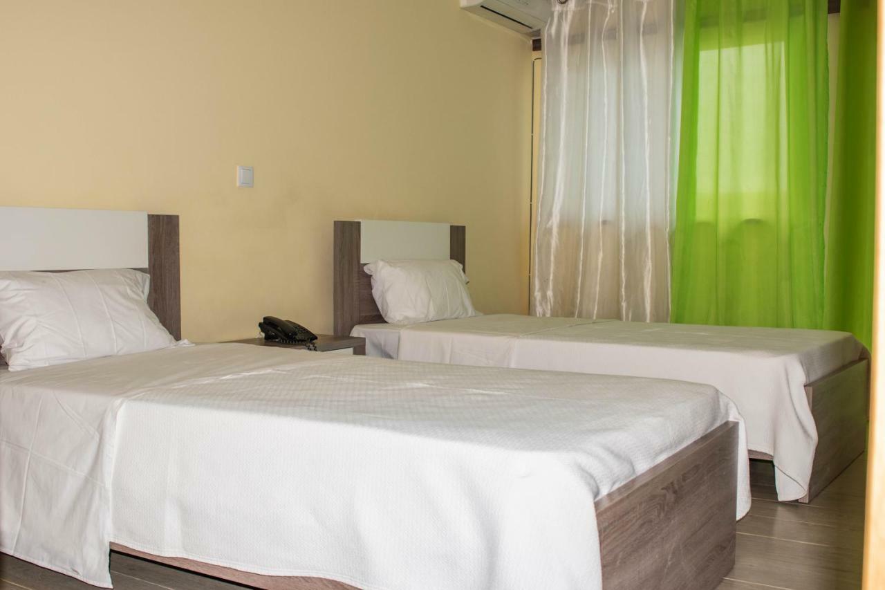 Hotel Vitoria Sao Tome Eksteriør bilde